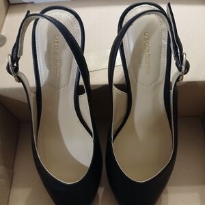 Liz Claiborne Black Women's Slingback Heels